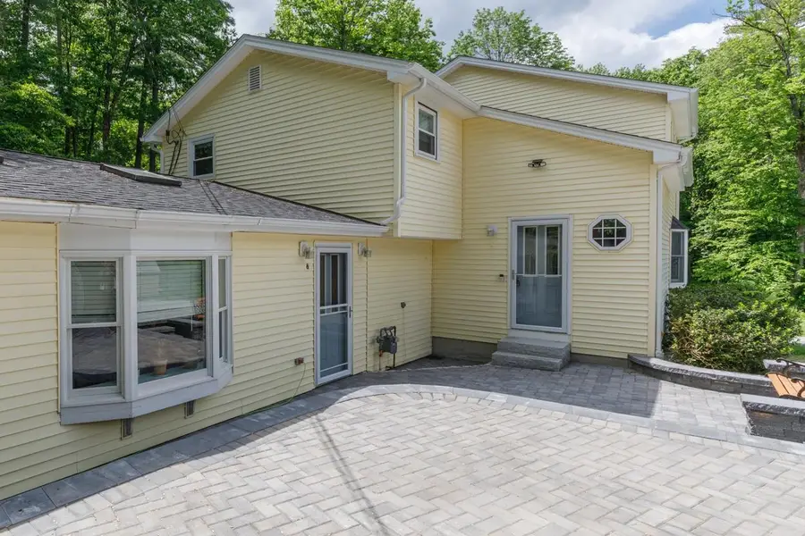 6 Steep Street, Merrimack, NH 03054 - #3