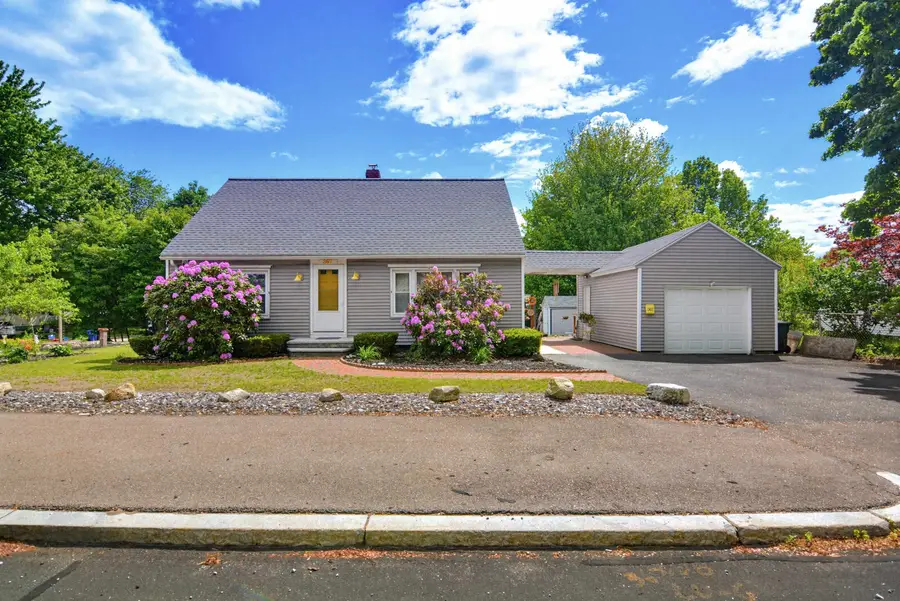 367 Mammoth Road, Manchester, NH 03109 - #2