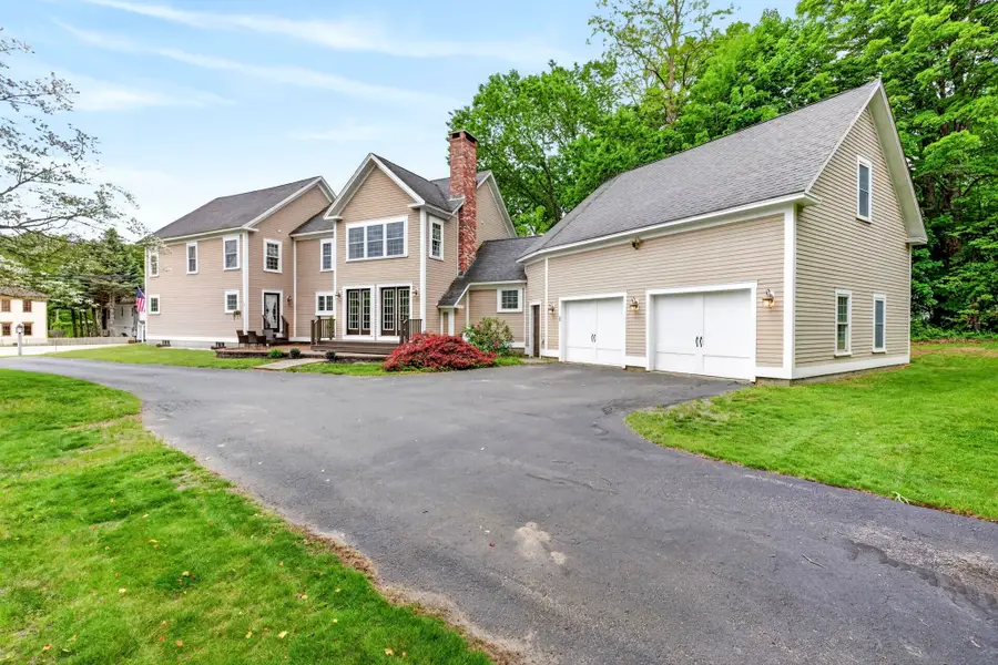 376 Main Street, Hopkinton, NH 03229 - #3
