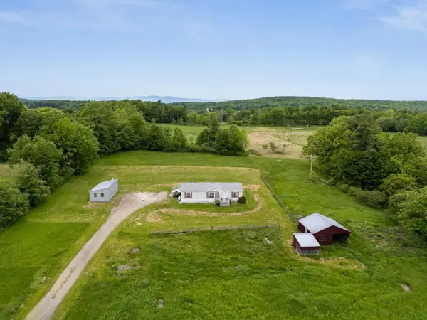 669 Buttolph Road, Shoreham, VT 05770