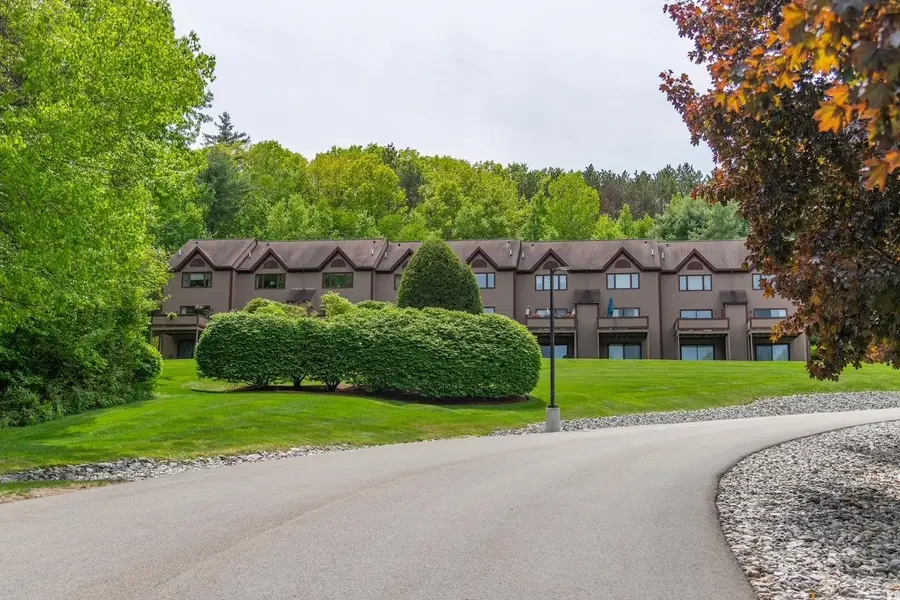 503 Eastview Drive, Wilton, NH 03086 - #2