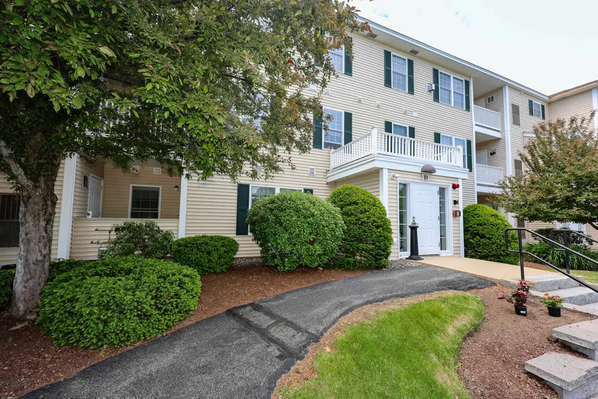 10 Vista Ridge Drive #8, Londonderry, NH 03053 - #1