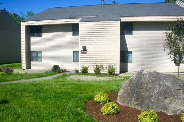 26 Bayberry Lane, South Burlington, VT 05403