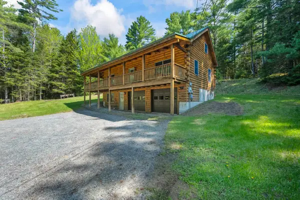 81 Pine Valley Road, Bethlehem, NH 03574