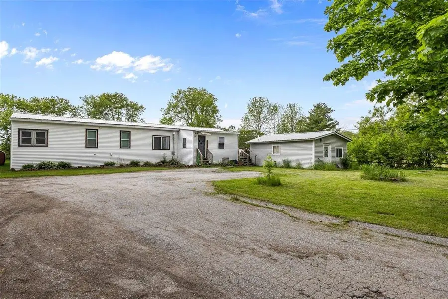 24 Pearl Ave Extension, Saint Albans, VT 05478 - #2