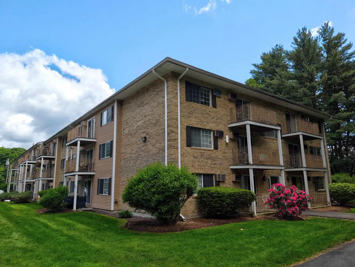 379 Huse Road #29, Manchester, NH 03103 - #1