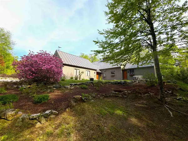 28 Wildwood Drive, Grantham, NH 03753