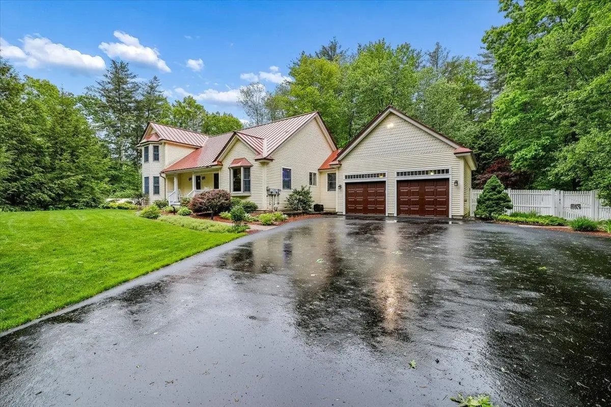 6 Acacia Street, Merrimack, NH 03054 - #1