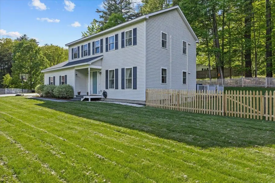 4 Greenbriar Drive, Essex, VT 05452 - #3