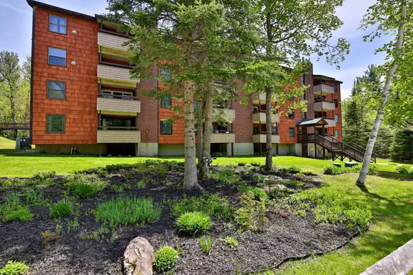 118 Gateway Court #B-23, Mendon, VT 05701