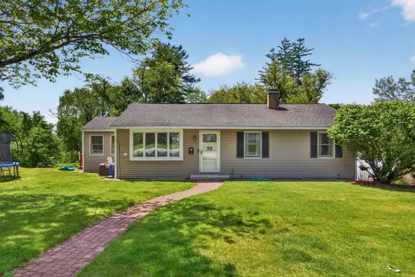 1 Newell Drive, Derry, NH 03038