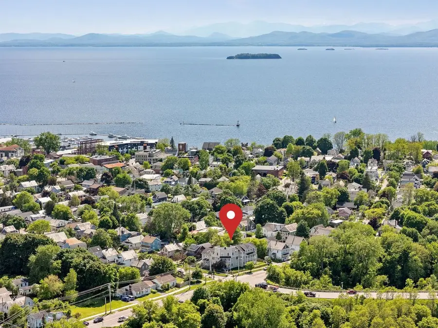235 Park Street #7, Burlington, VT 05401 - #3