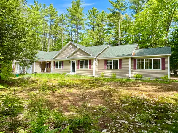 24 West Side Woods Road, Bartlett, NH 03812