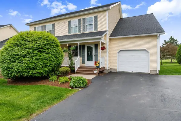73 Floral Drive, South Burlington, VT 05403
