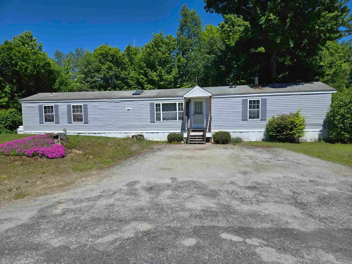 29 Fairway Avenue, Newport, NH 03773 - #1