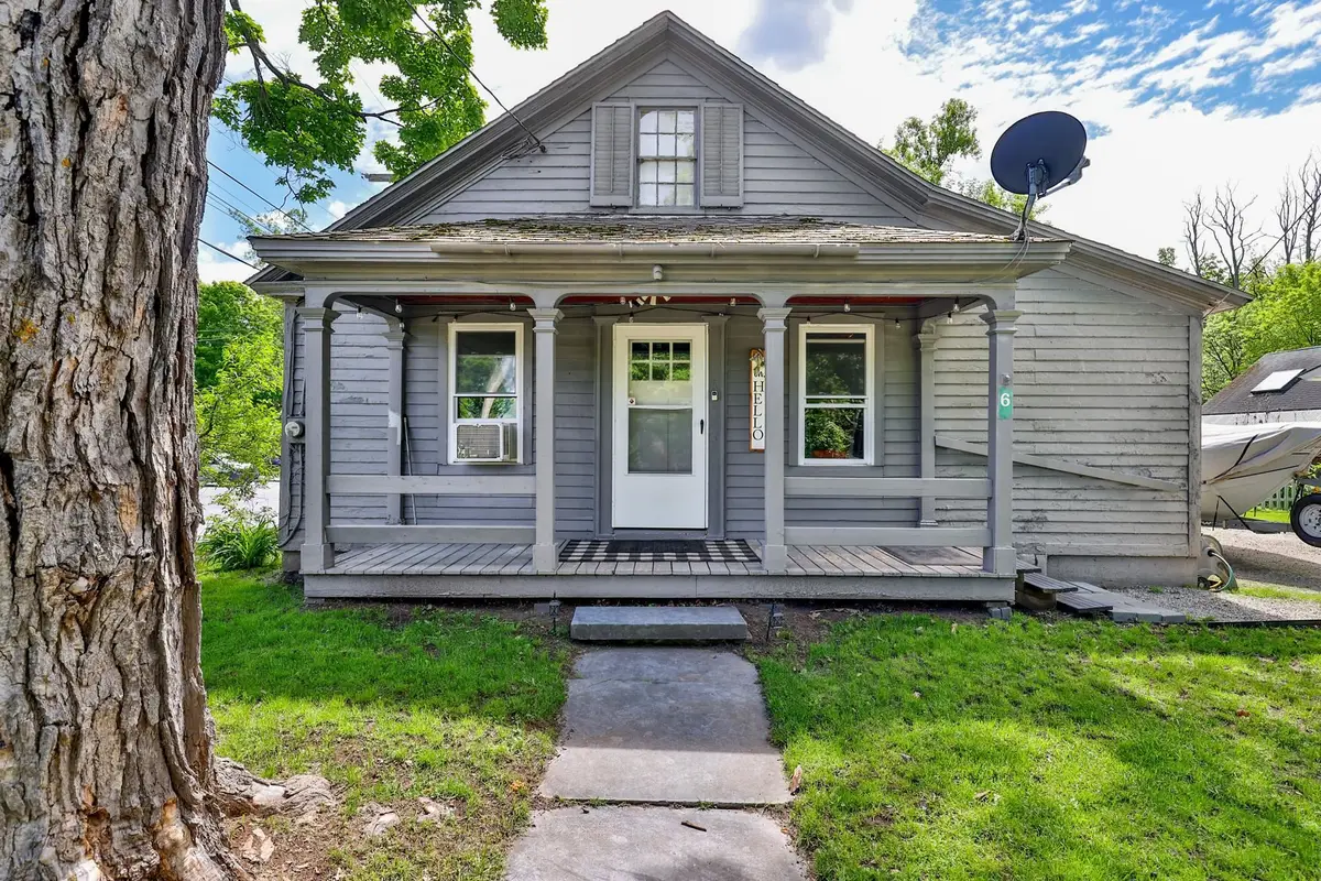 6 Pearl Street, Brandon, VT 05733 - #1