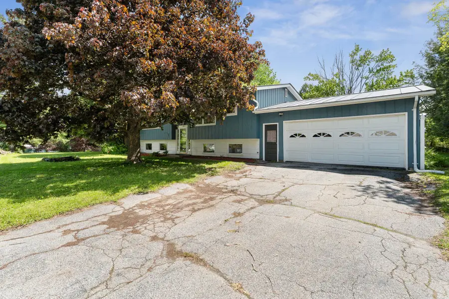 29 Ridgewood Terrace, Barre, VT 05641 - #2