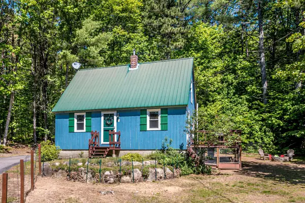 51 Old Goshen Road, Conway, NH 03813