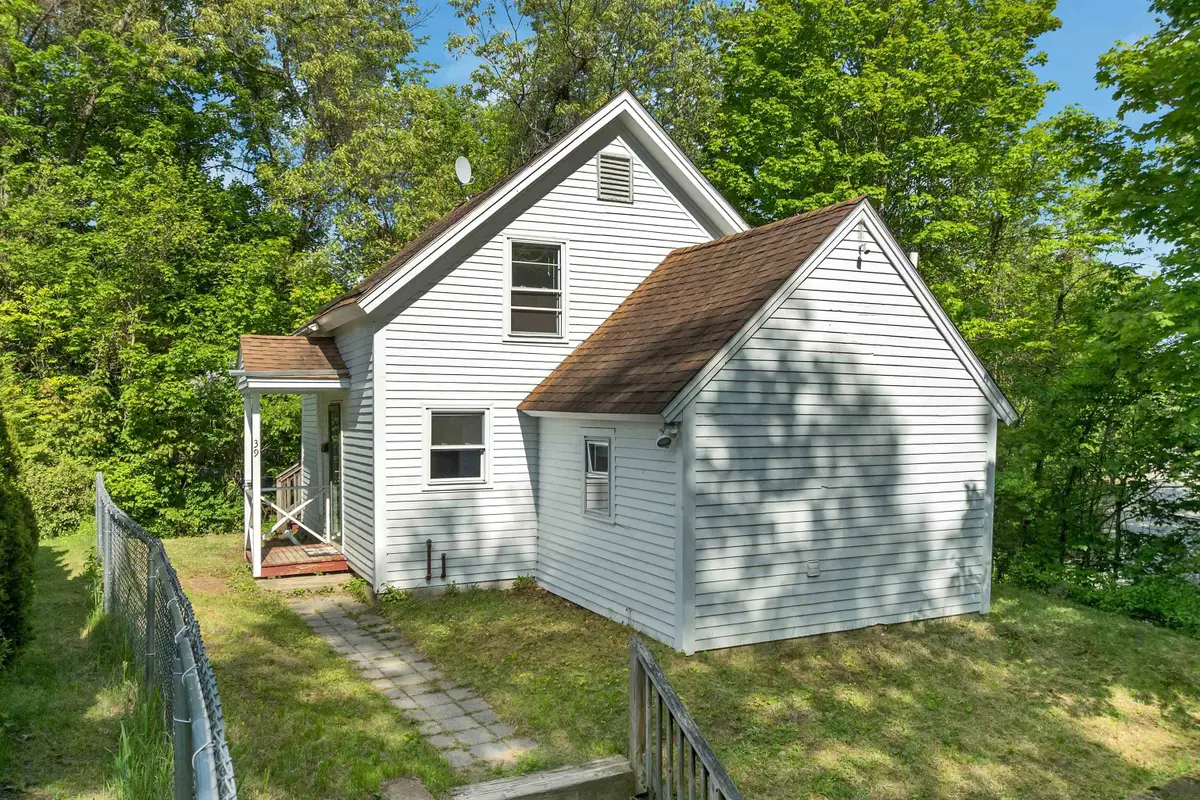 39 Summit Street, Franklin, NH 03235 - #1