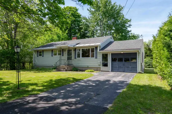 99 Jackson Avenue, Rutland City, VT 05701
