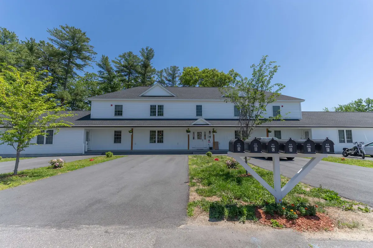 4-8 Beaver Brook Way, Pelham, NH 03076 - #1