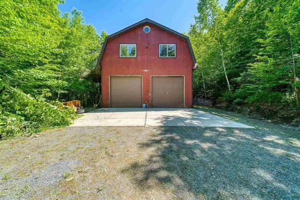 819 North Main St Street, Washington, NH 03280