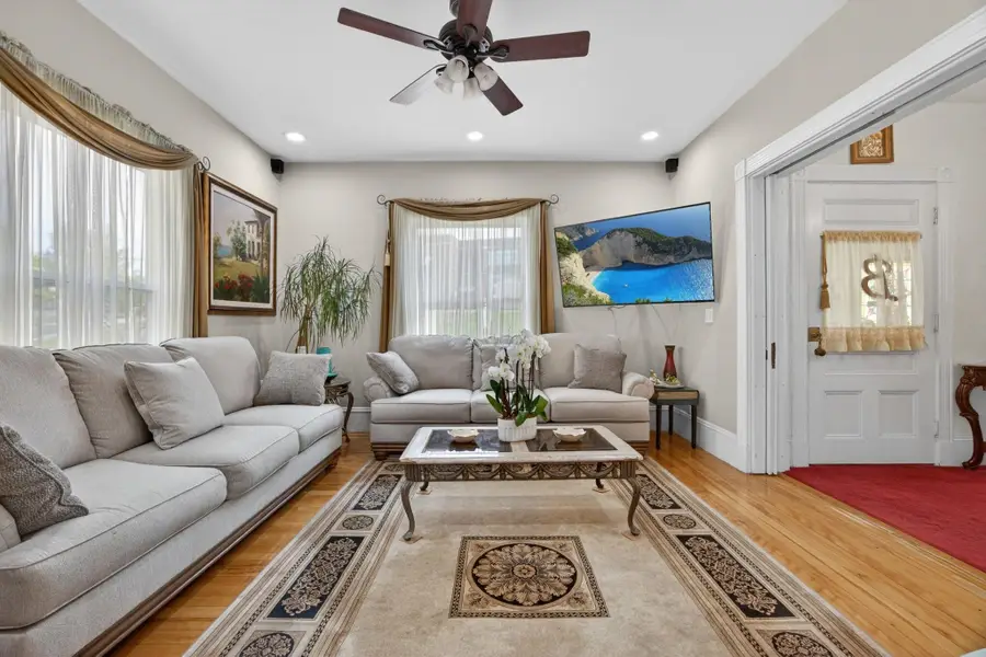 20 Abbott Street, Nashua, NH 03064 - #3