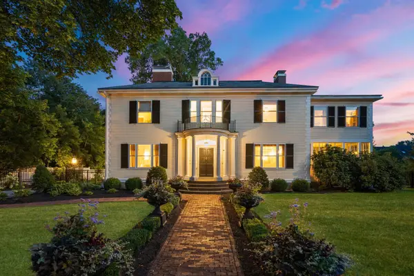 98 Silver Street, Dover, NH 03820