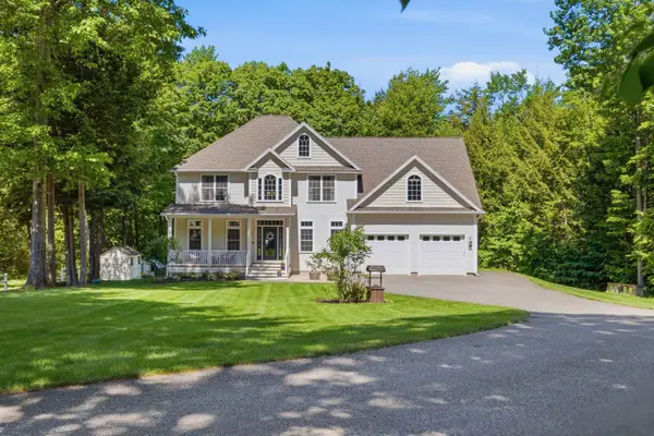 61 Farm View Lane, Gilford, NH 03249