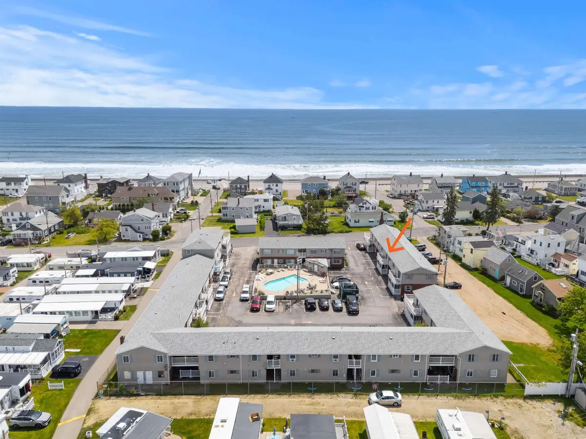 68 Kings Highway #4, Hampton, NH 03842 - #1