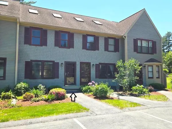 51 Bartemus Trail #455, Nashua, NH 03063