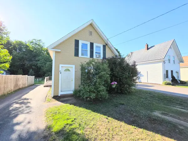 28 Mill Street, Belmont, NH 03220
