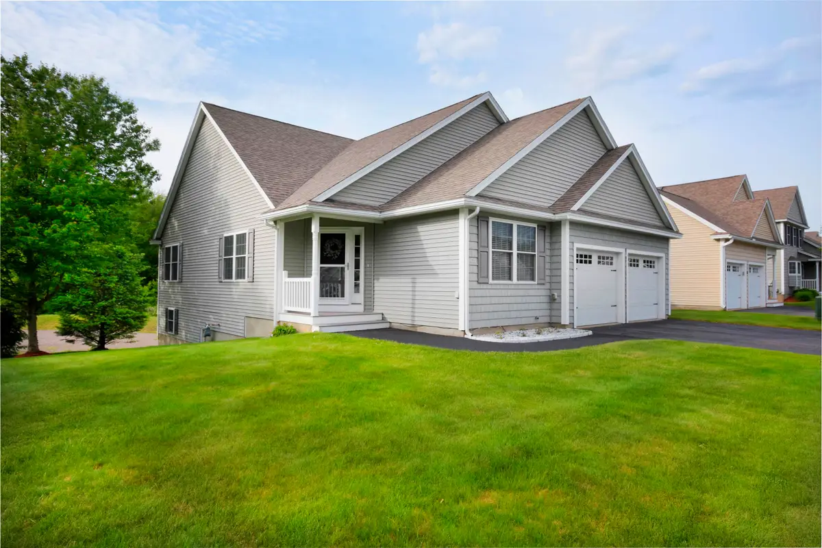 125 Brody Lane, Hudson, NH 03051 - #1