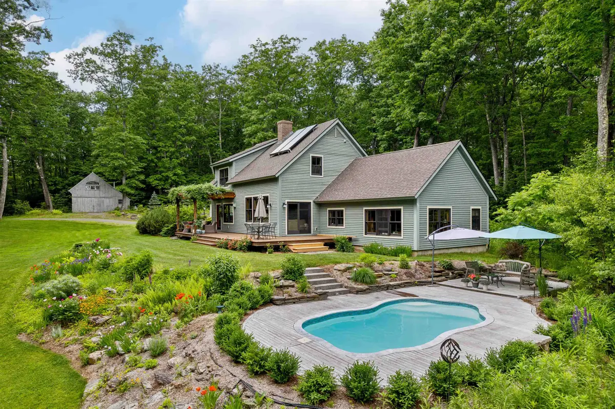 683 Reservoir Road, Hartford, VT 05001 - #1