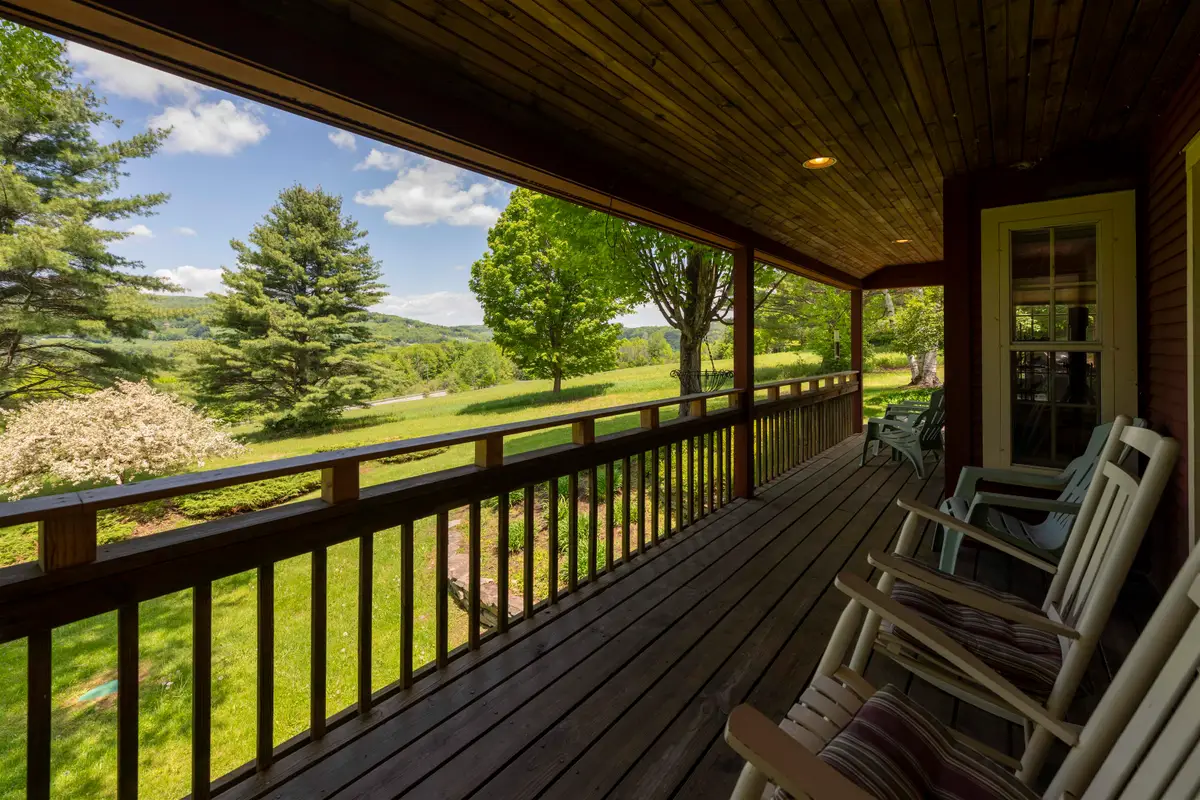 193 Chester Arthur Road, Hartford, VT 05059 - #1