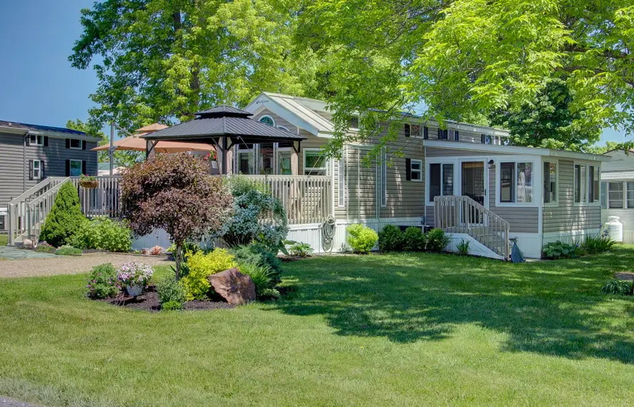 51 Island Circle, South Hero, VT 05486 - #2