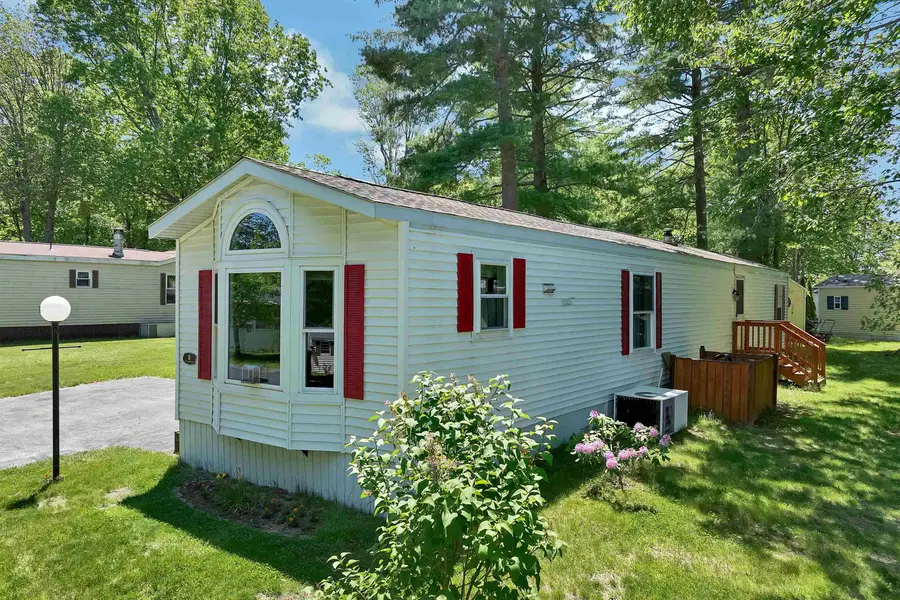 8 N. Cranberry Lane, Rochester, NH 03867 - #2
