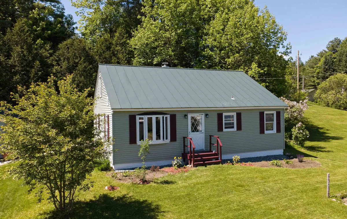 1272 Concord Avenue, Saint Johnsbury, VT 05819 - #1