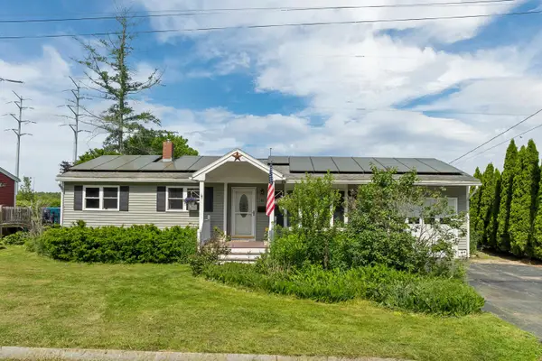 46 Coakley Road, Portsmouth, NH 03801