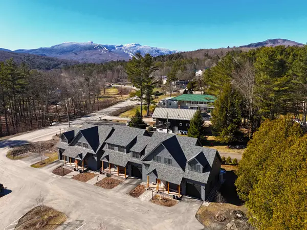 60-B Landing Circle, Stowe, VT 05672