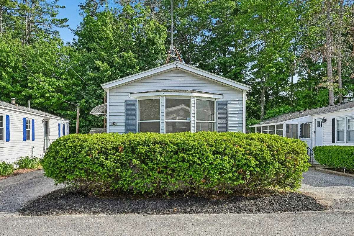 37 Thistle Way, Manchester, NH 03109 - #1