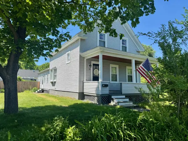 42 Pine Avenue, Keene, NH 03431
