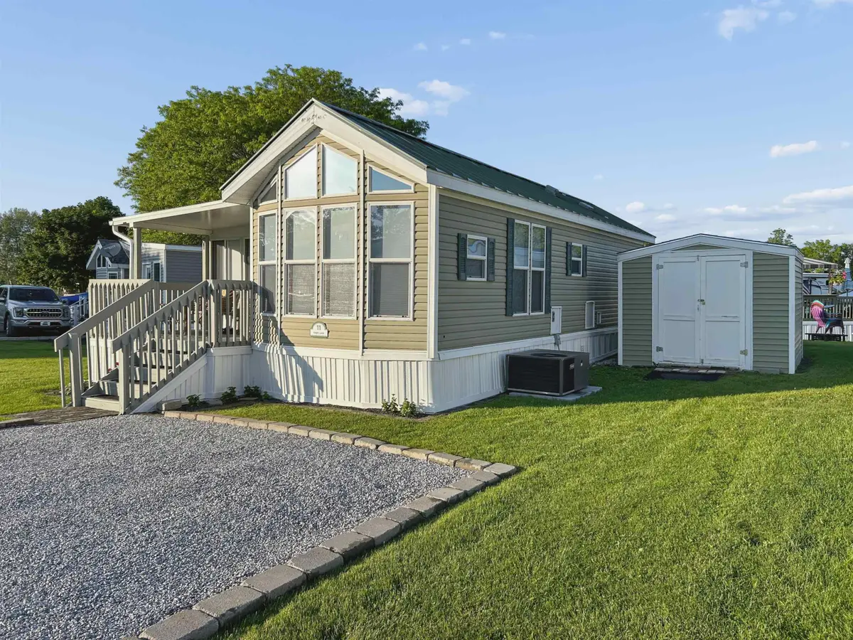 11 Eagle Lane, South Hero, VT 05486 - #1