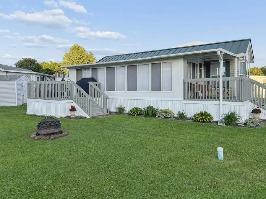 11 Eagle Lane, South Hero, VT 05486 - #3