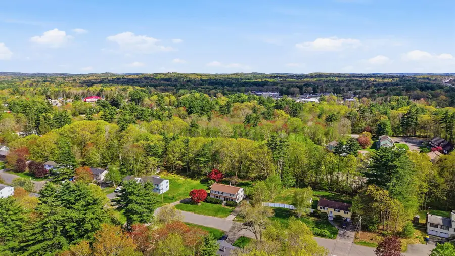 14 Auburn Street #B, Plaistow, NH 03865 - #3