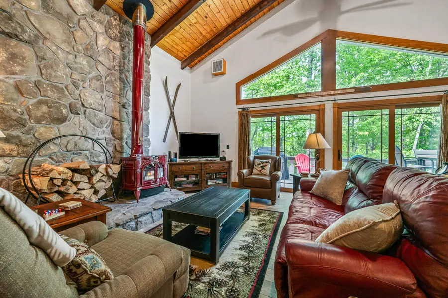 128 Mittenwald Strasse, Intervale, NH 03838 - #2