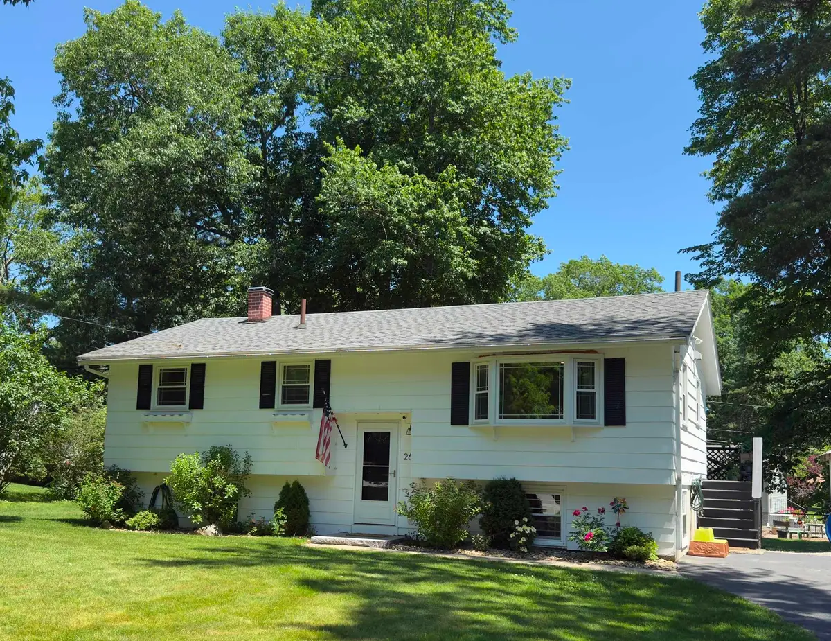 26 Tenby Drive, Nashua, NH 03062 - #1