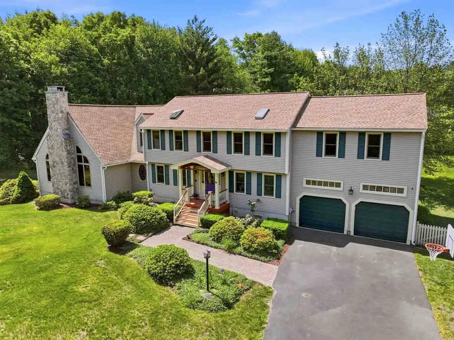 22 Clark Circle, Pelham, NH 03076 - #2