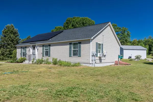 53 Nuthatch Loop, Barrington, NH 03825