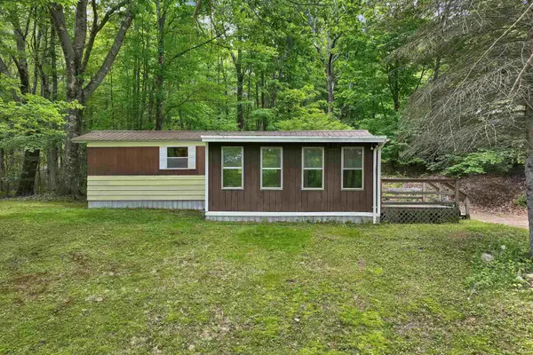 1088 Ten Rod Road, Farmington, NH 03835